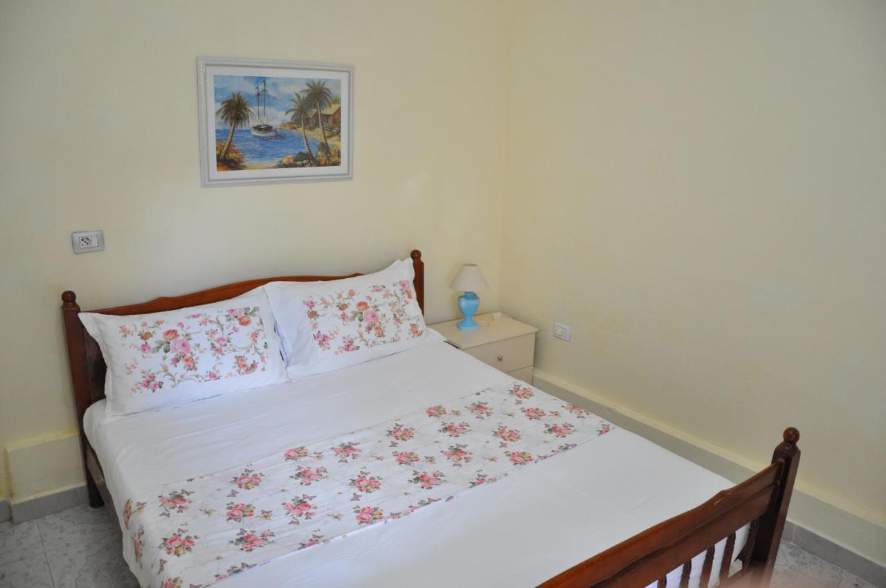 דורס Guesthouse Novi מראה חיצוני תמונה