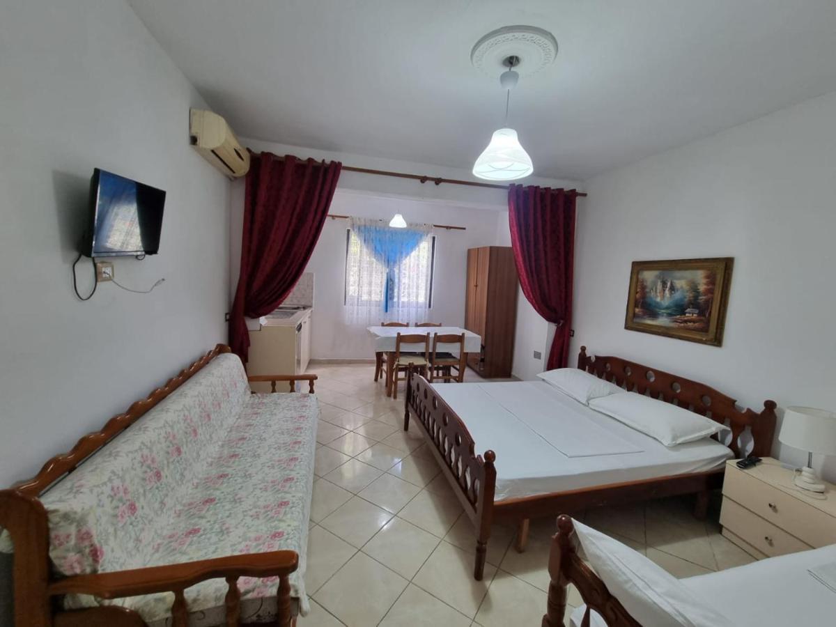 דורס Guesthouse Novi מראה חיצוני תמונה