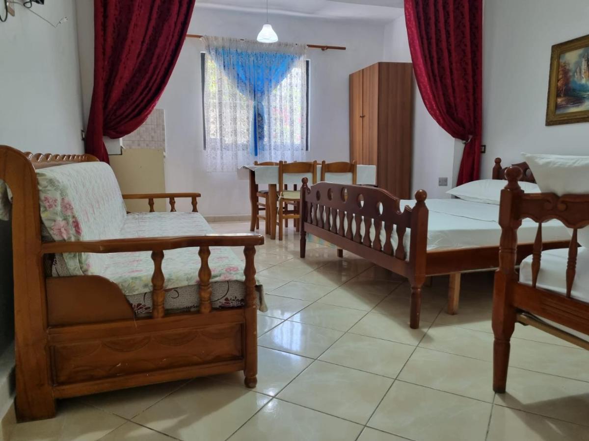דורס Guesthouse Novi מראה חיצוני תמונה