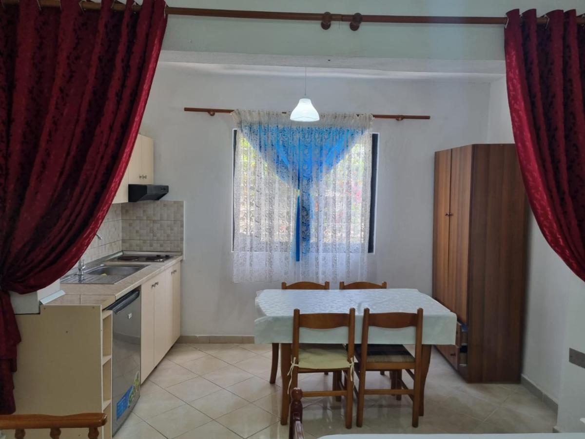דורס Guesthouse Novi מראה חיצוני תמונה