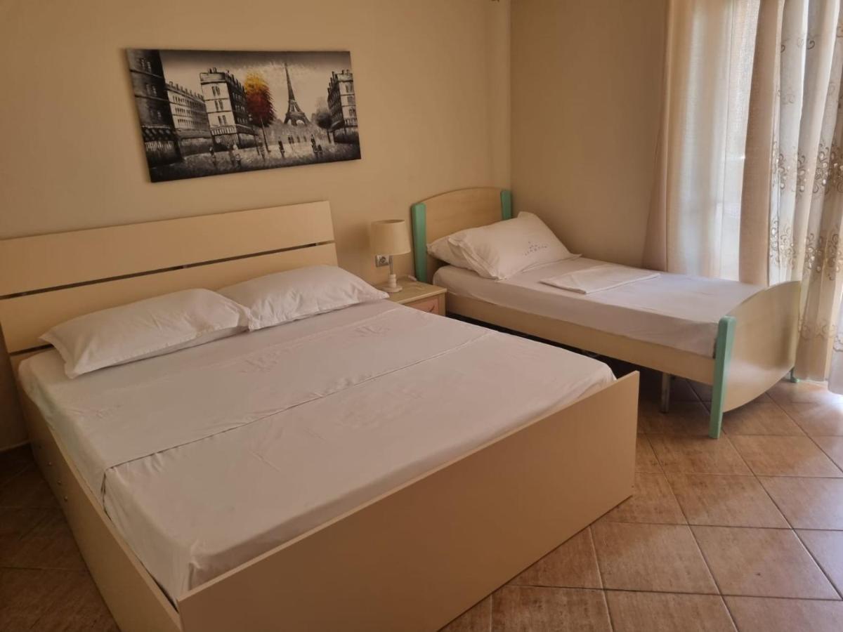 דורס Guesthouse Novi מראה חיצוני תמונה