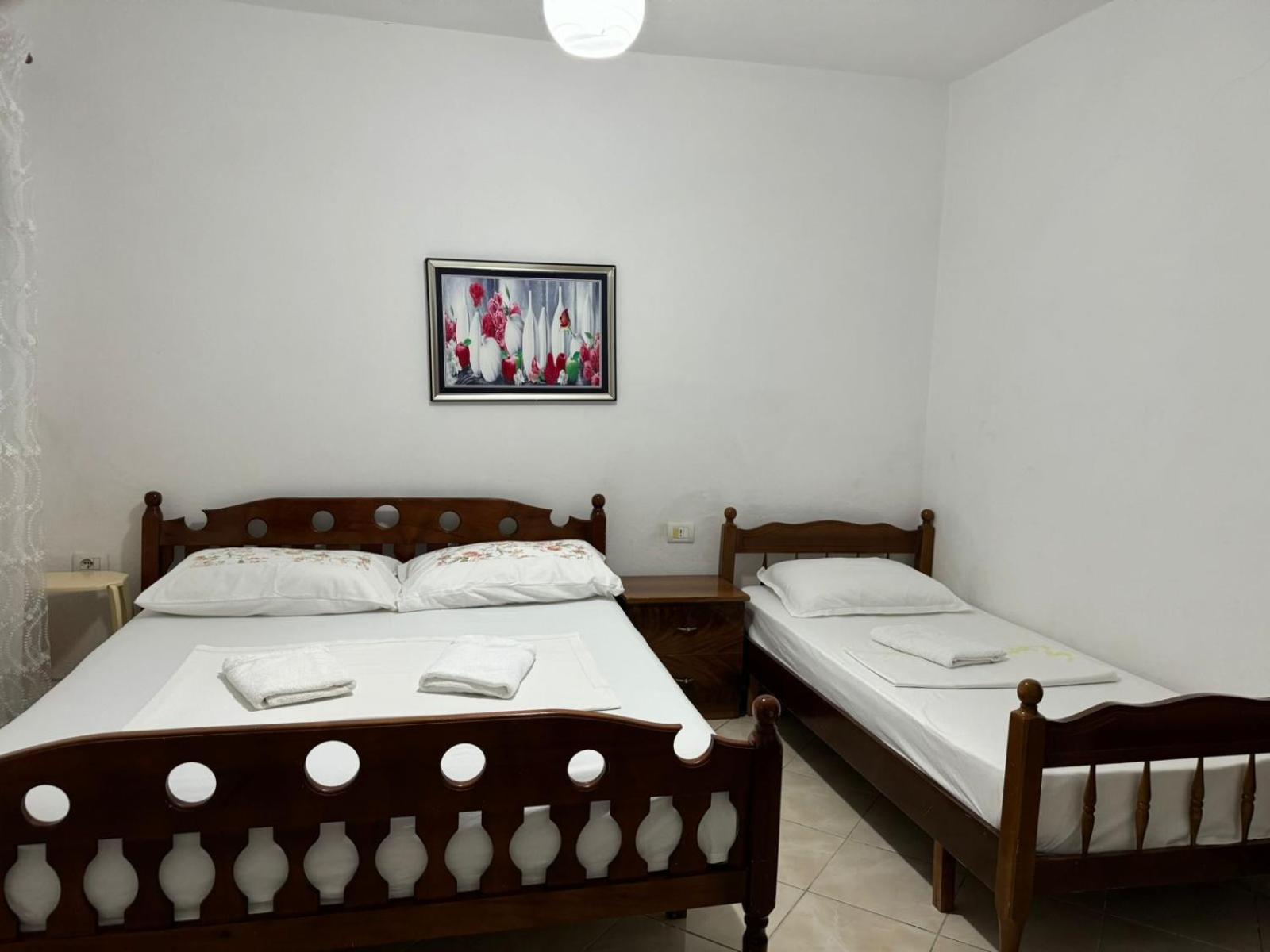 דורס Guesthouse Novi מראה חיצוני תמונה