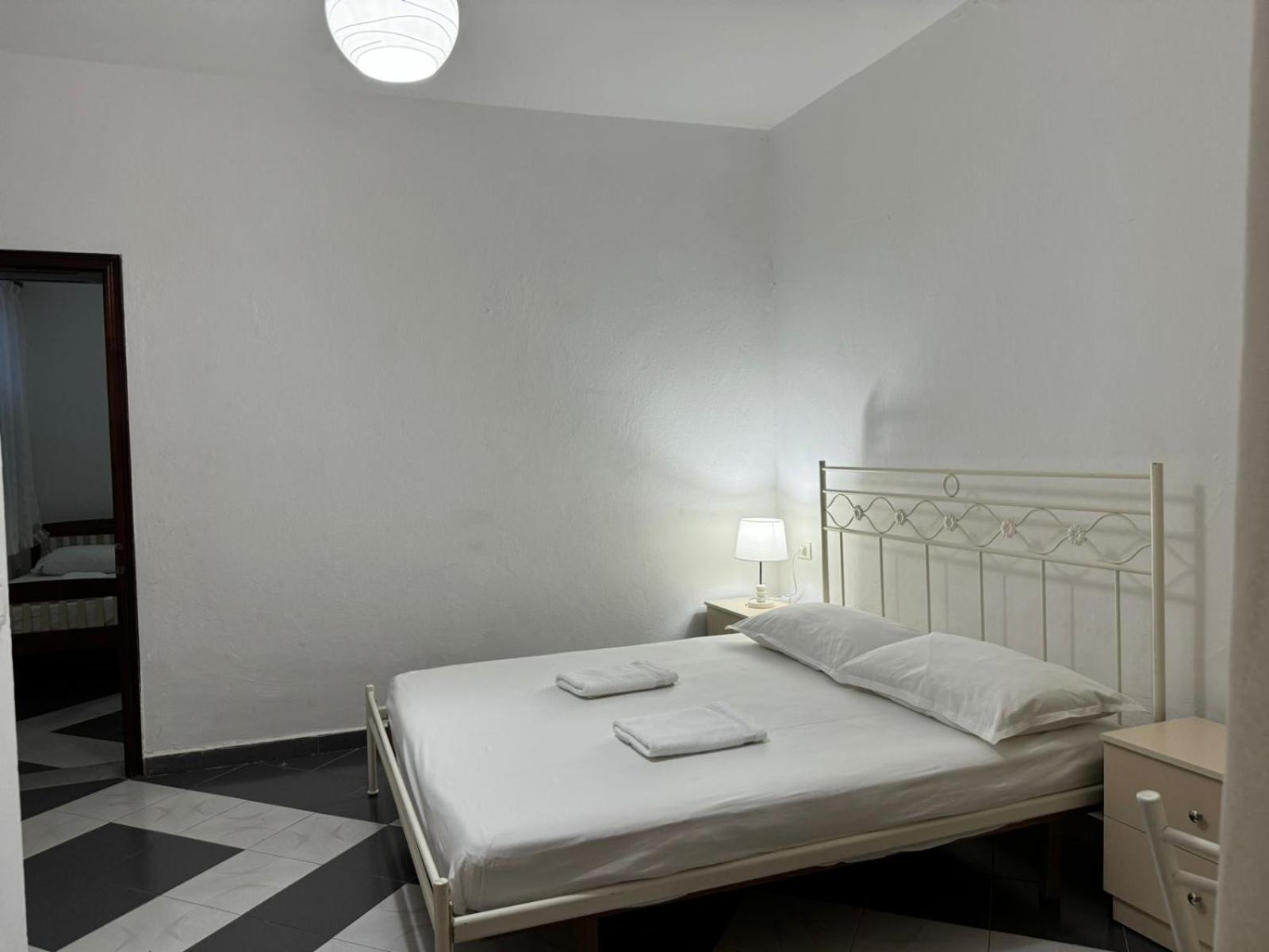דורס Guesthouse Novi מראה חיצוני תמונה