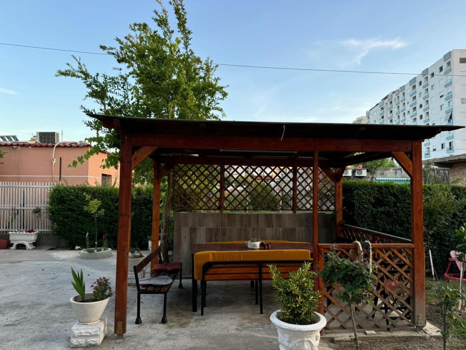 דורס Guesthouse Novi מראה חיצוני תמונה