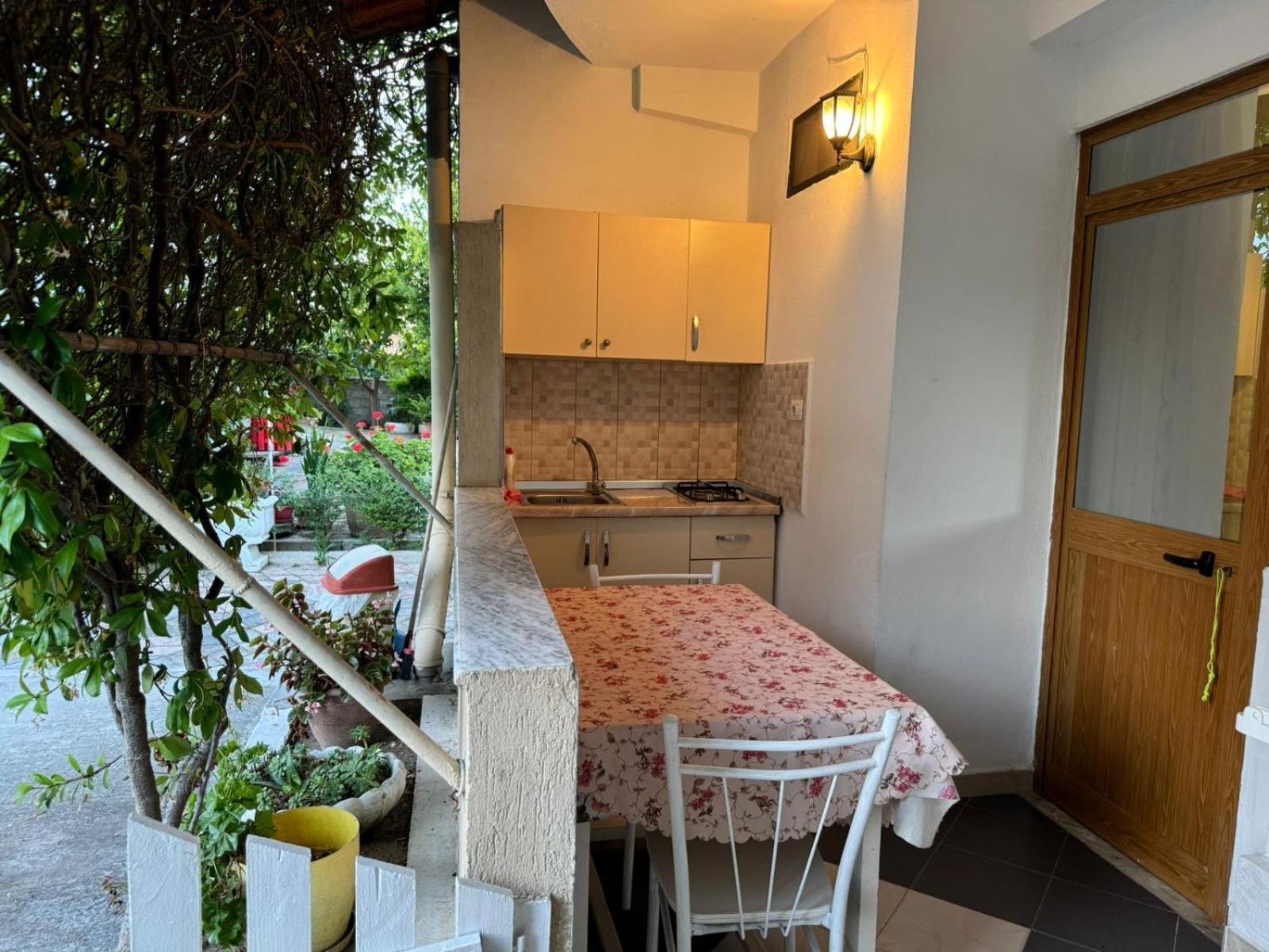 דורס Guesthouse Novi מראה חיצוני תמונה