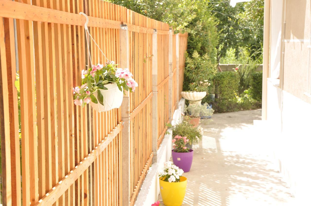 דורס Guesthouse Novi מראה חיצוני תמונה