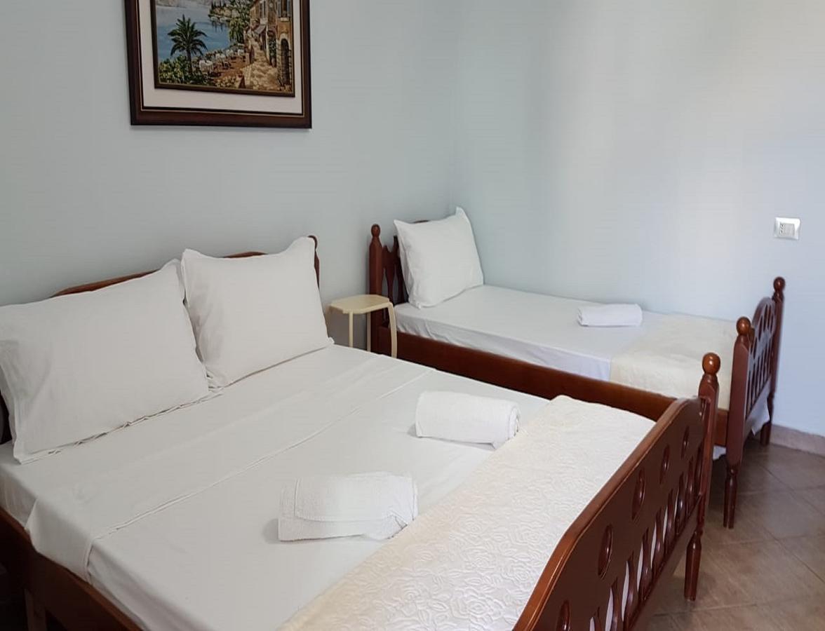 דורס Guesthouse Novi מראה חיצוני תמונה